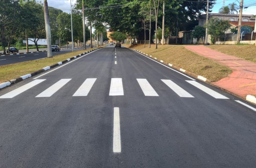 PREFEITURA CONCLUI PRIMEIRA ETAPA DO RECAPEAMENTO DA AVENIDA LUCIANO POLTRONIERI