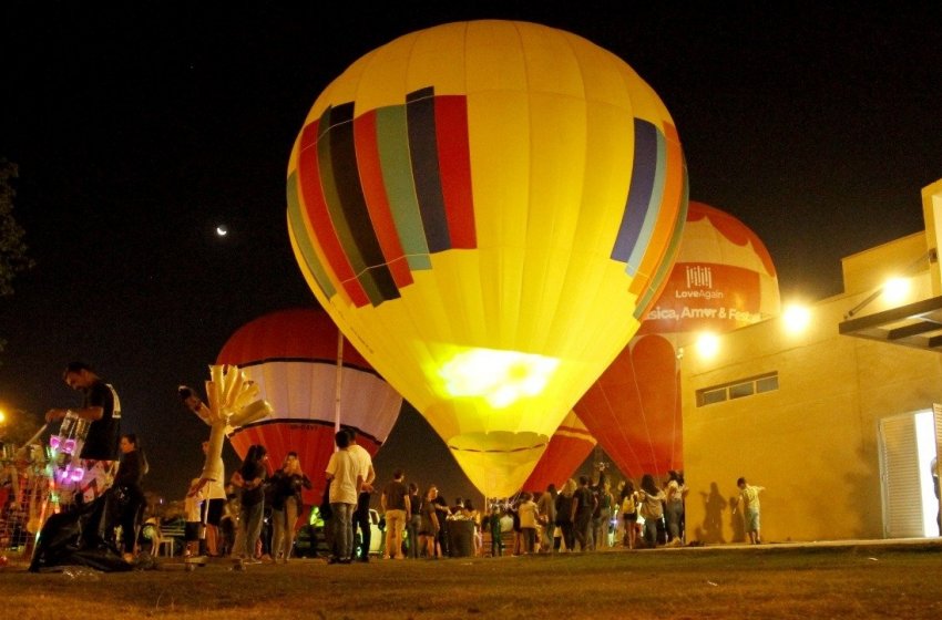 BALÕES ABREM O FESTIVAL DE FÉRIAS E DÃO SHOW NO CÉU DE JAGUARIÚNA