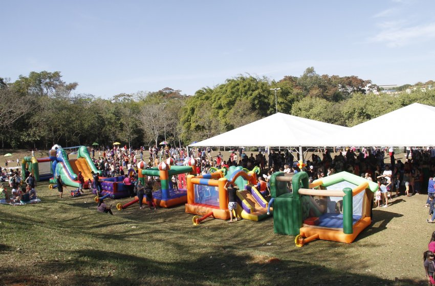PIC FANTASY É SUCESSO NO PARQUE DOS LAGOS 