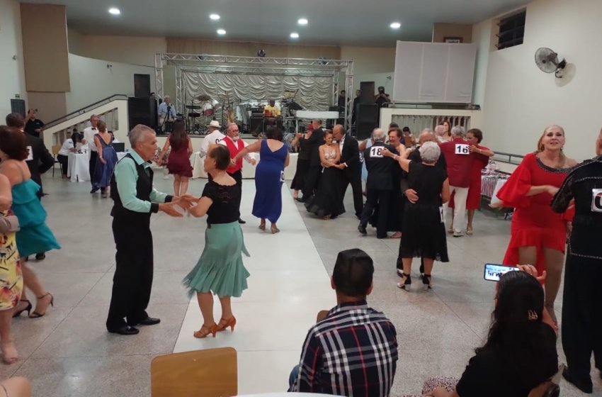 PREFEITURA ABRE INSCRIÇÕES PARA AS AULAS DE DANÇA DE SALÃO