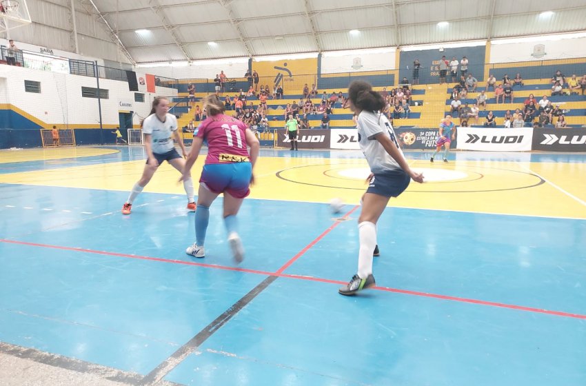 DOMINGO TEM MAIS JOGOS DO CAMPEONATO DE FUTSAL FEMININO EM JAGUARIÚNA
