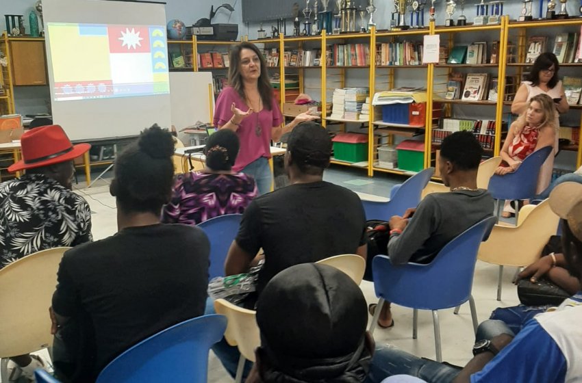 ENCERRAMENTO DO 1º CICLO DO PROJETO COMUNICAÇÃO SEM FRONTEIRAS
