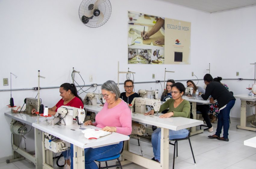 FUNDO SOCIAL ABRE INSCRIÇÕES PARA CURSO DE CORTE E COSTURA