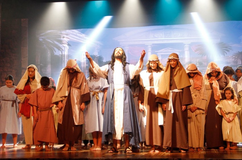 ‘A PAIXÃO DE CRISTO’ SERÁ APRESENTADA A PARTIR DESTA QUINTA-FEIRA NA FAZENDA DA BARRA