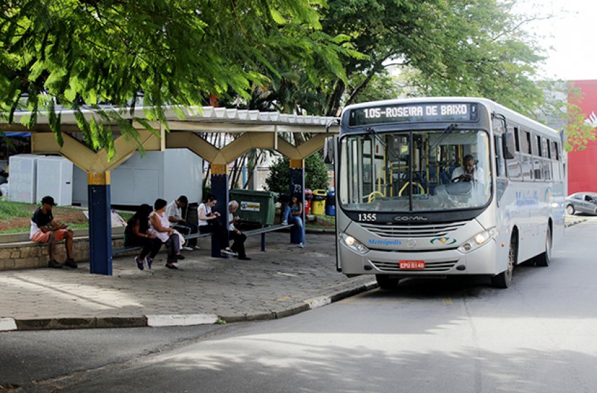 JAGUARIÚNA RETOMA 100% DAS LINHAS DO TRANSPORTE COLETIVO