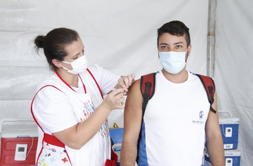 PREFEITURA DIVULGA CRONOGRAMA DE VACINAÇÃO CONTRA A COVID-19 PARA ESSA SEMANA