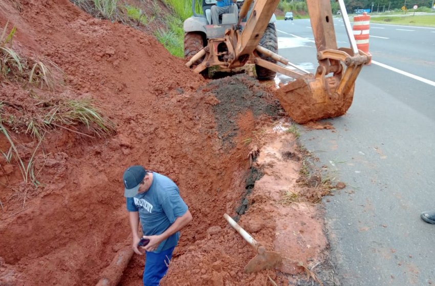 ROMPIMENTO DE ADUTORA INTERROMPE TEMPORARIAMENTE O ABASTECIMENTO DE ÁGUA NESTA SEXTA-FEIRA